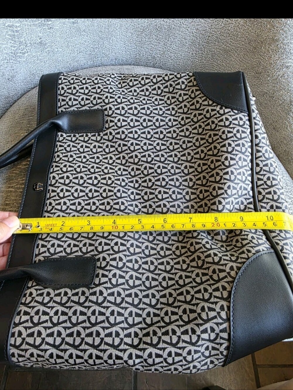 Beautiful Vintage Monogram Etienne Aigner Black Shoulder Handbag Clean!! - Picture 16 of 16